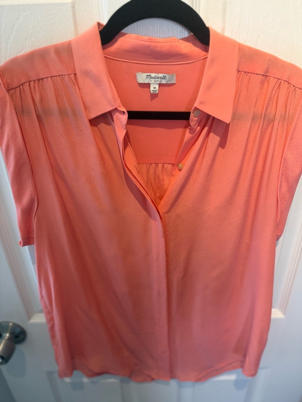 Madewell 100% Silk Sleeveless Coral Button Top for Women, Size M EUC - Picture 2 of 9